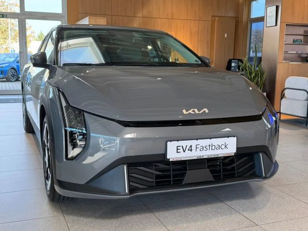 Kia EV4