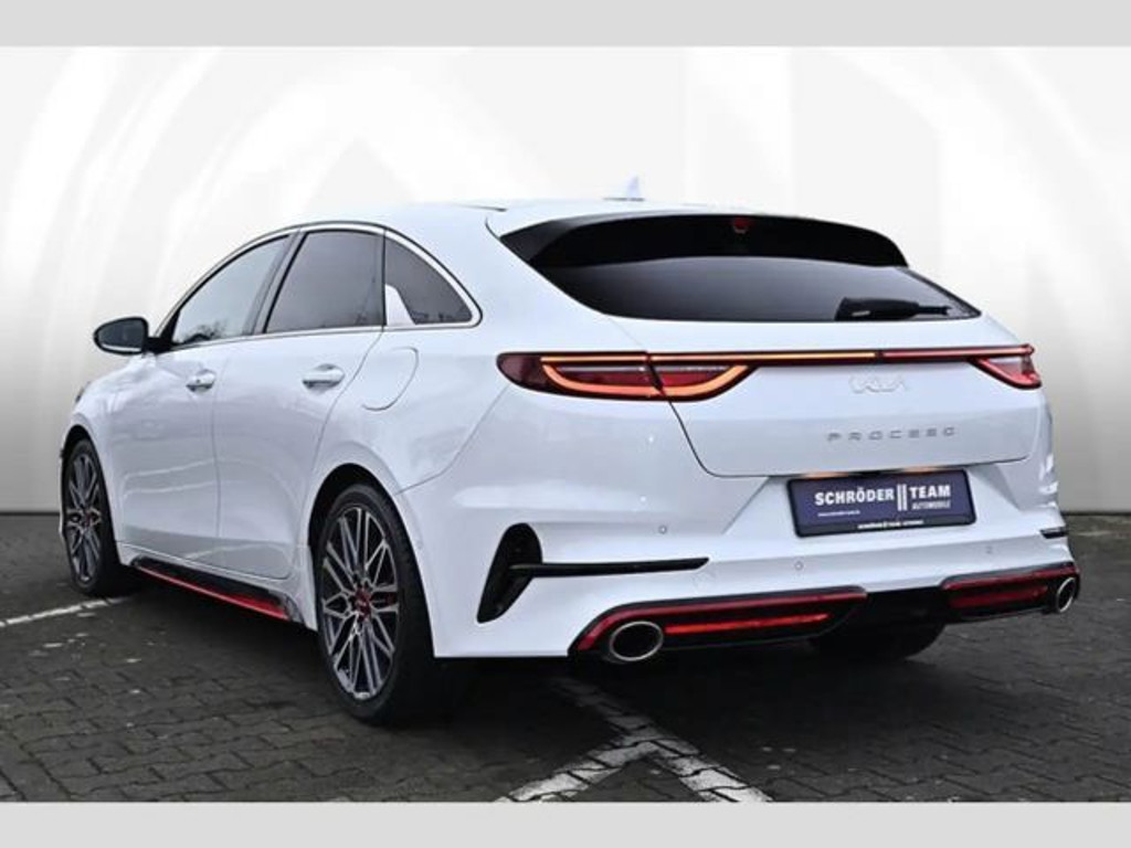 Kia ProCeed