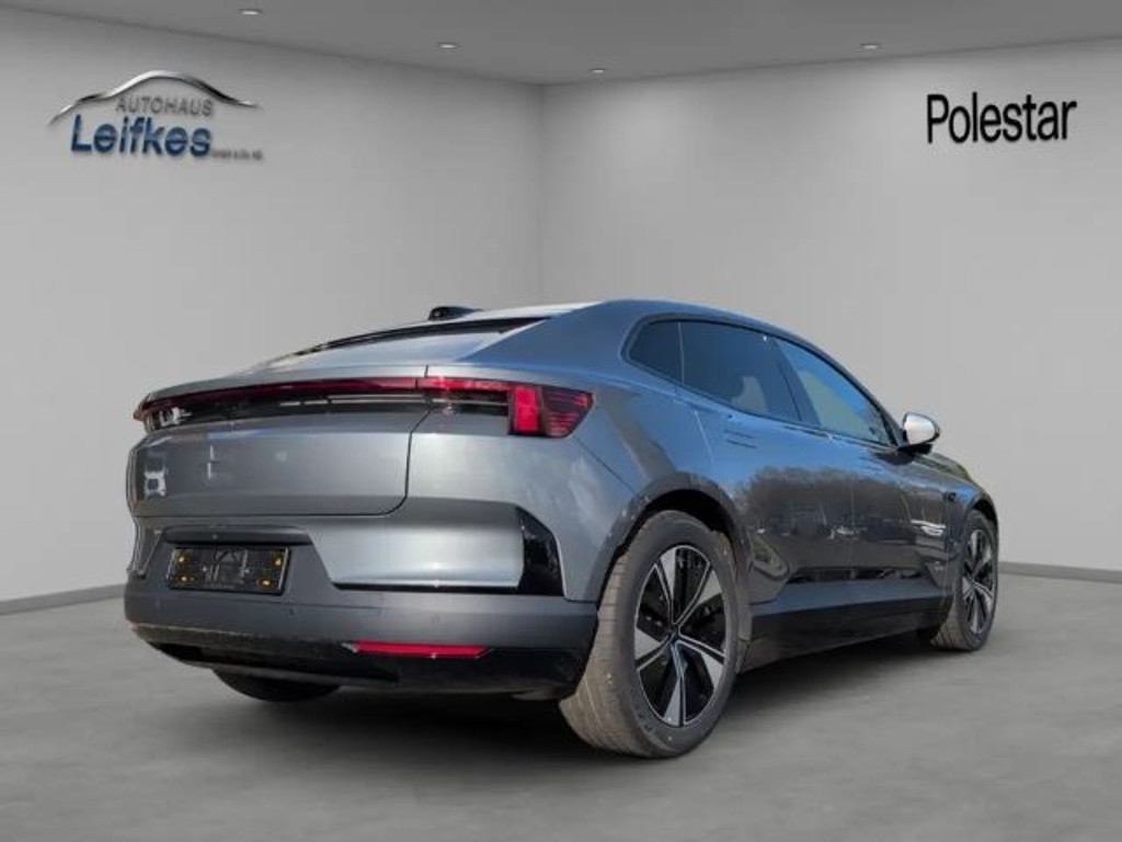 Polestar 4