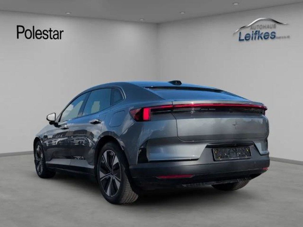 Polestar 4