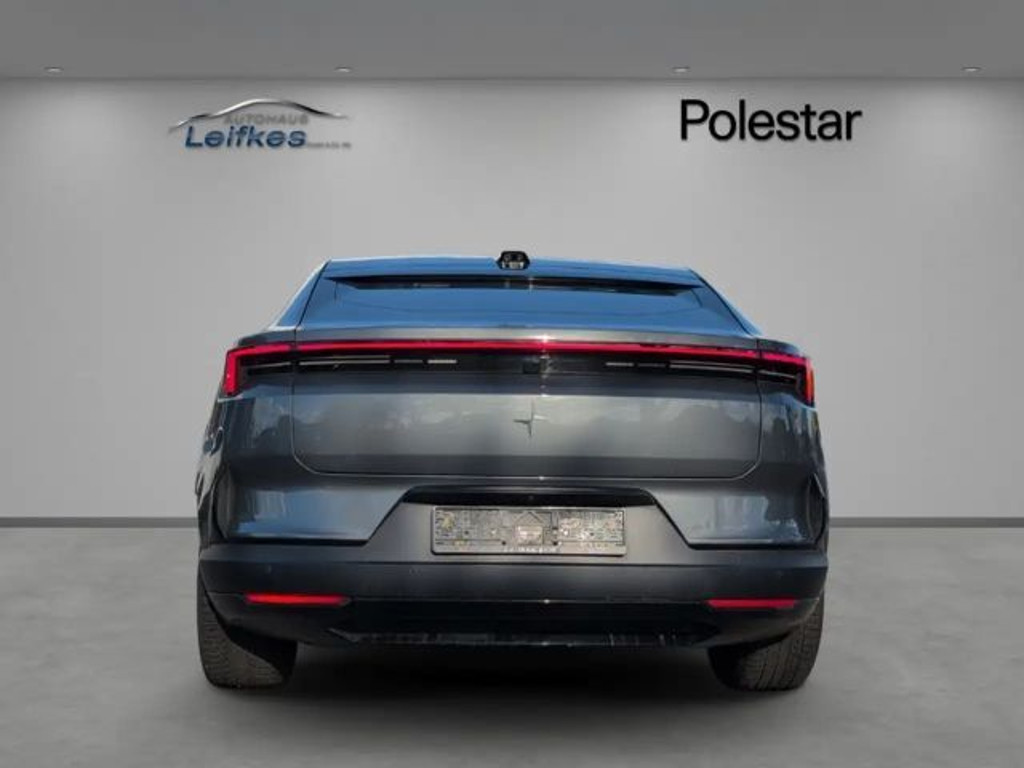 Polestar 4