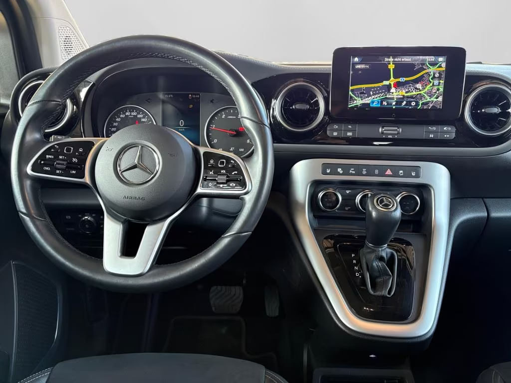 Mercedes-Benz T 180
