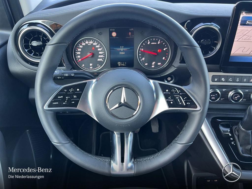Mercedes-Benz T 180