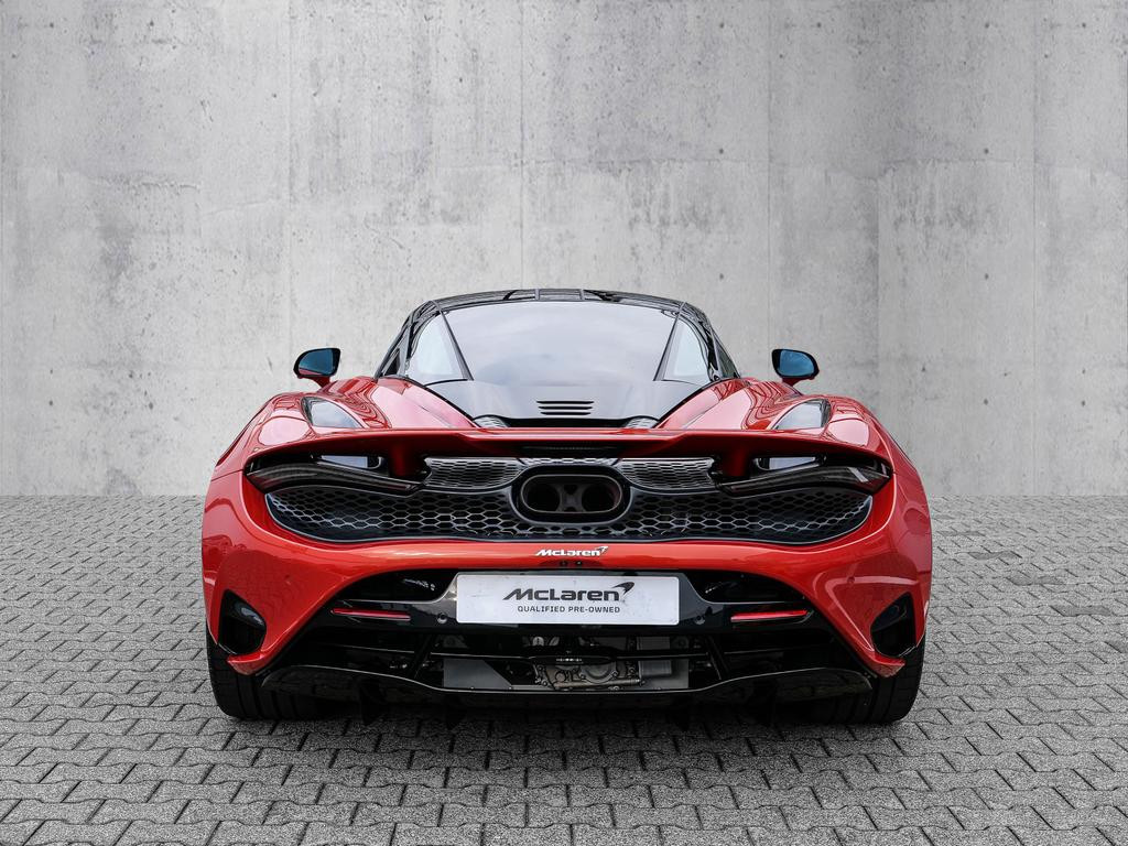 McLaren 750S