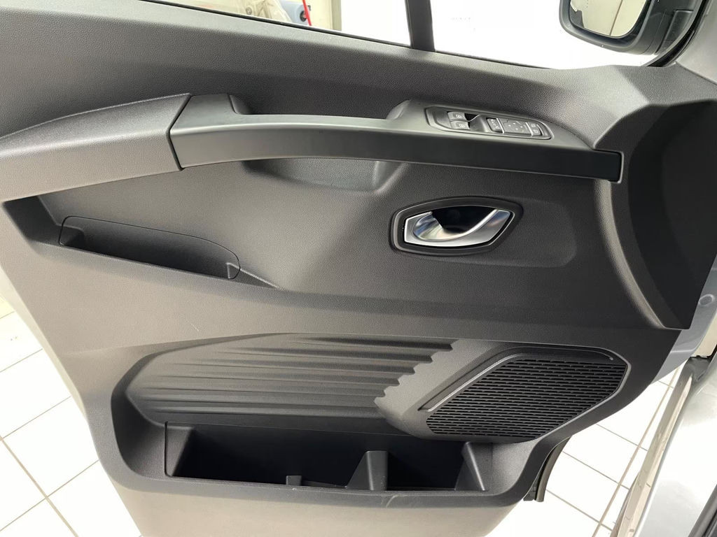 Nissan Primastar