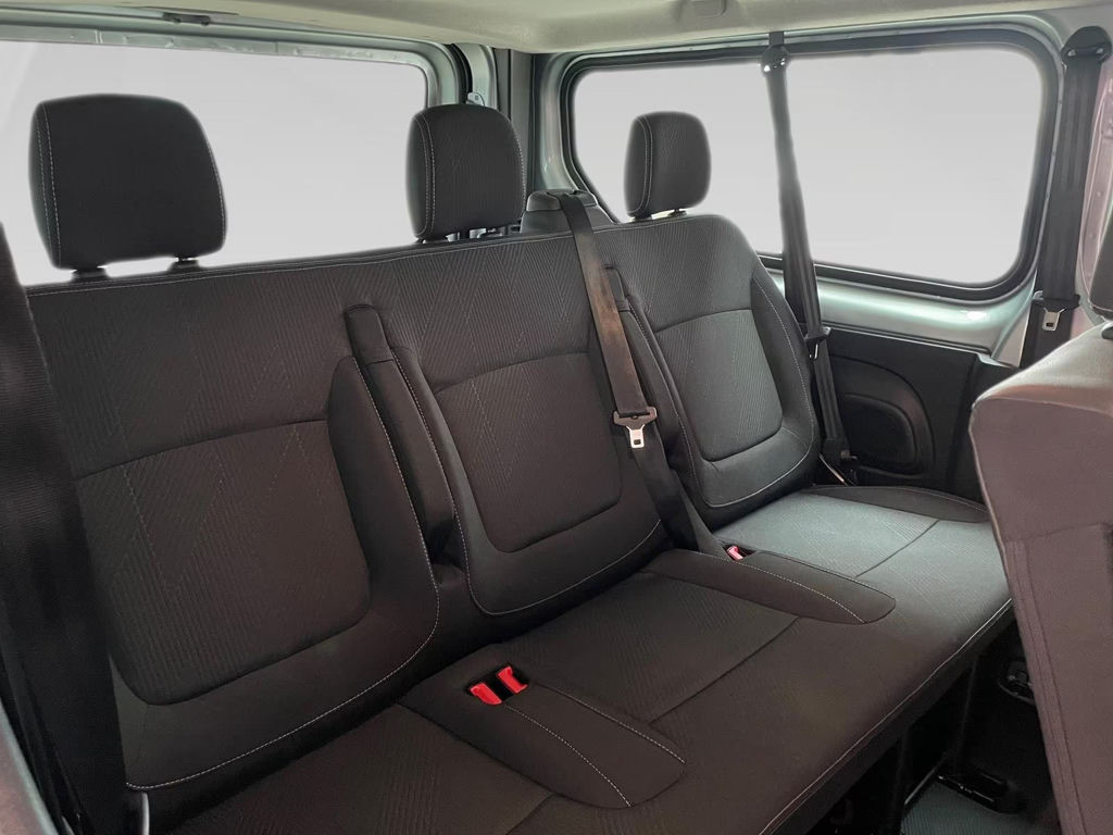 Nissan Primastar