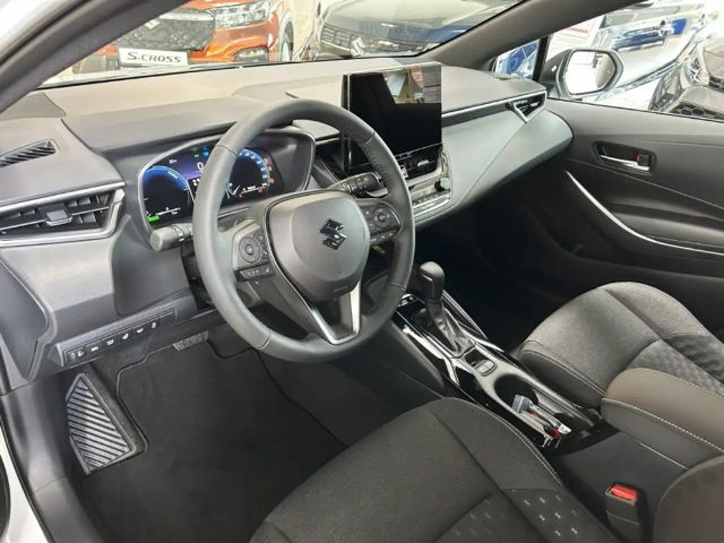 Suzuki Swace