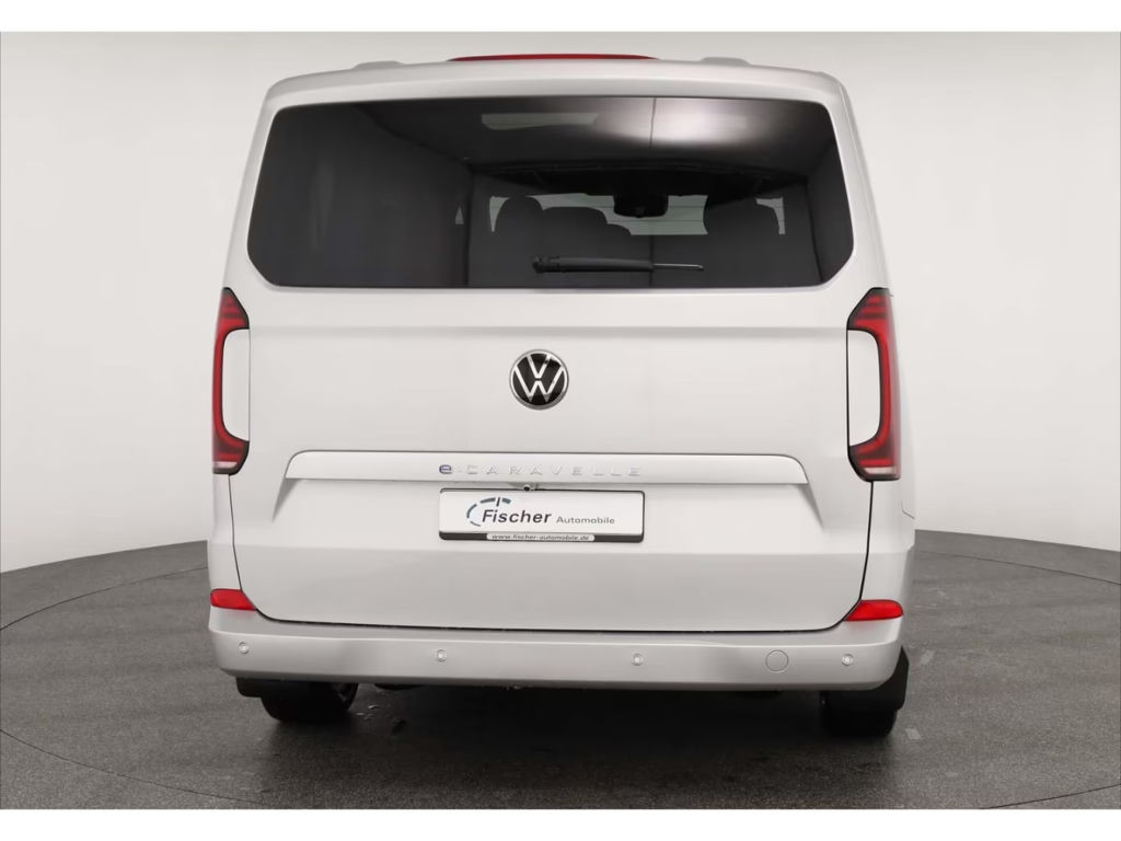 Volkswagen e-Caravelle