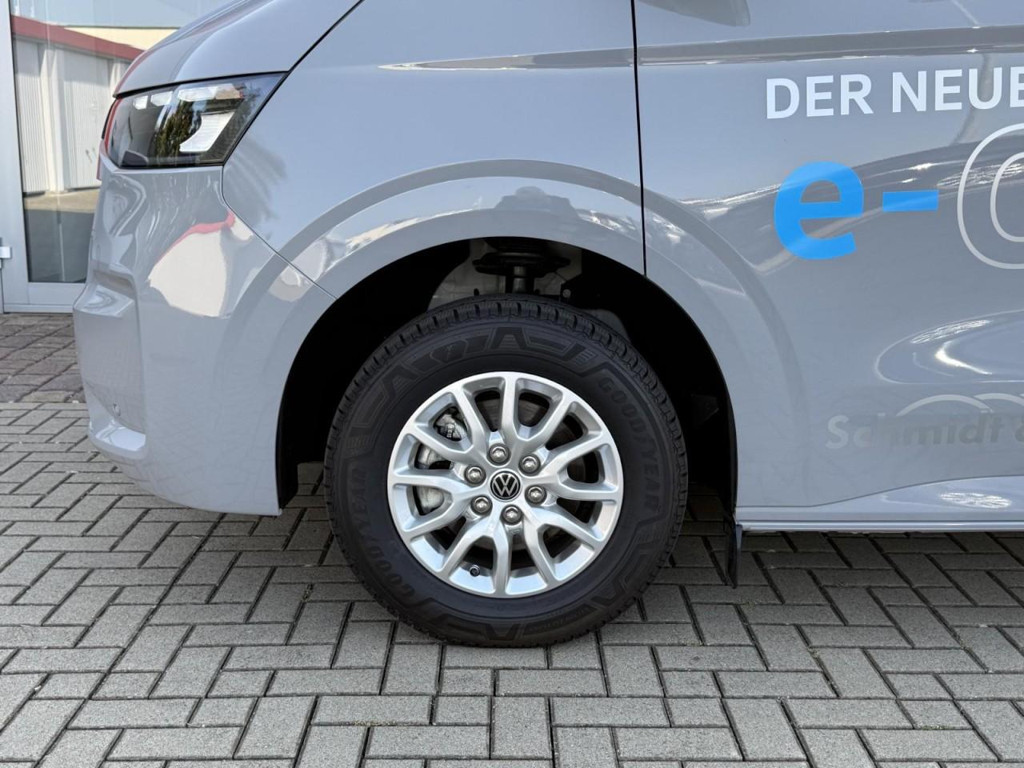 Volkswagen e-Caravelle