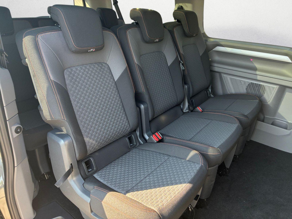 Volkswagen e-Caravelle