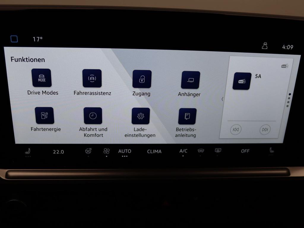 Volkswagen e-Caravelle