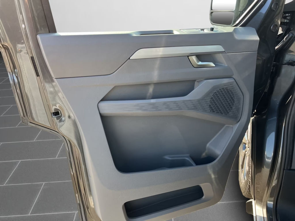 Volkswagen e-Caravelle