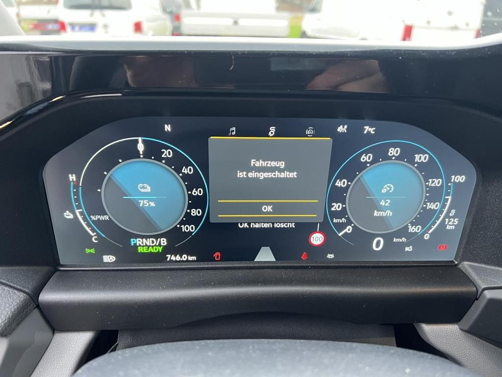 Volkswagen e-Caravelle