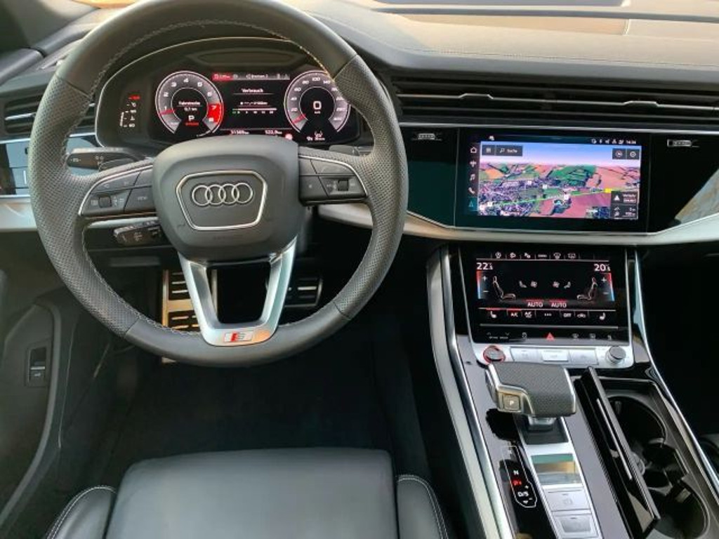Audi SQ8