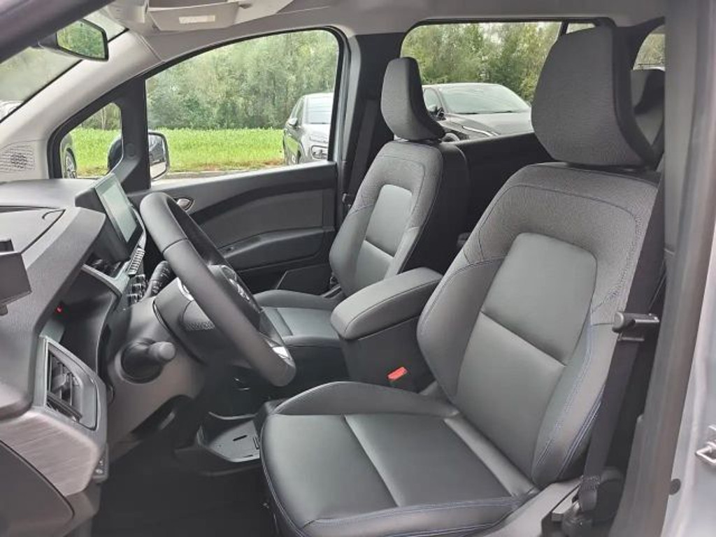 Nissan Townstar