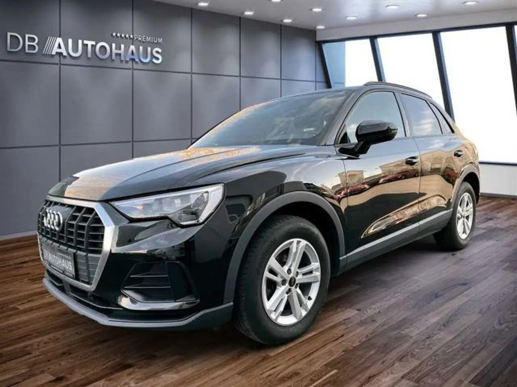 Audi Q3 2023 Benzine