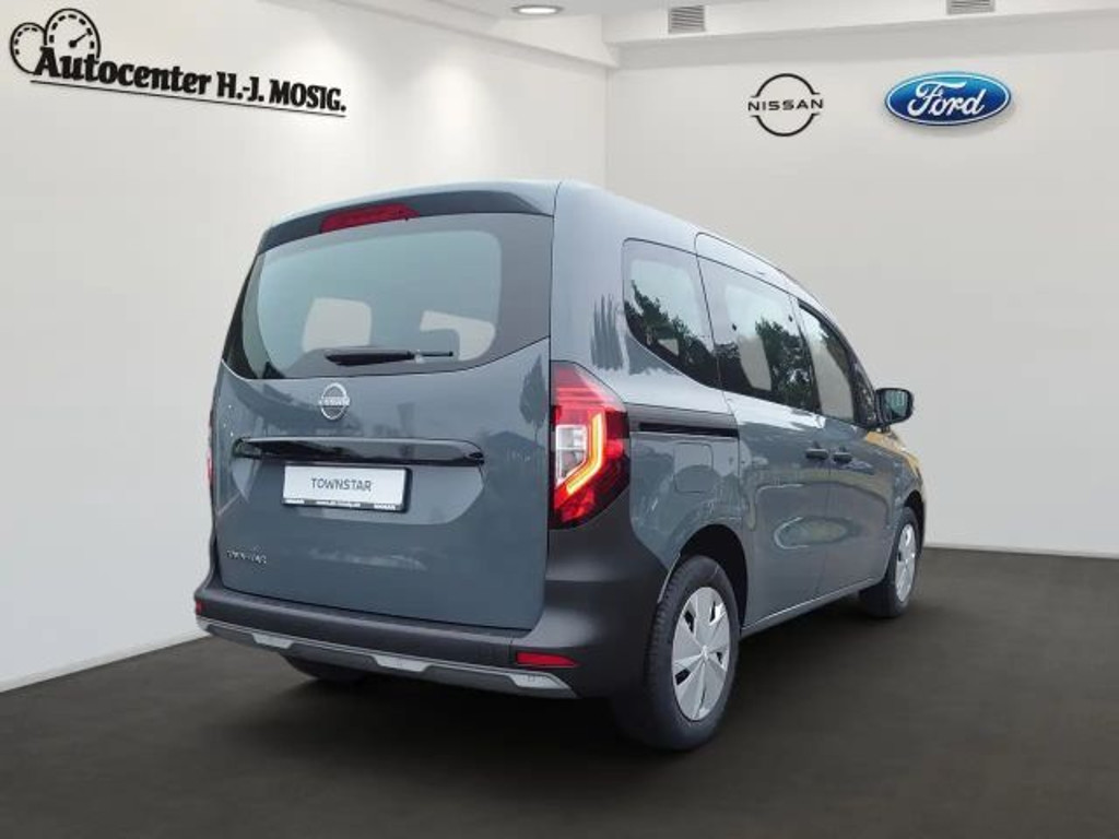 Nissan Townstar