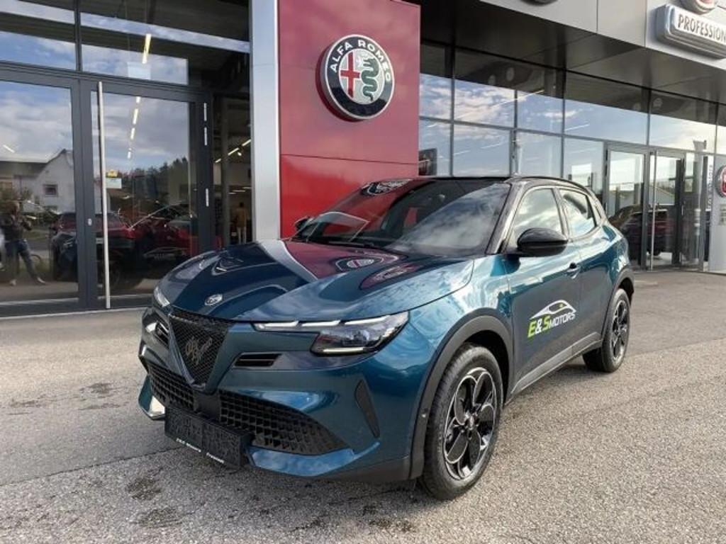 Alfa Romeo Junior 2024 Hybride Benzine