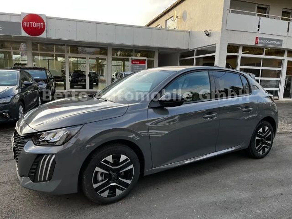 Peugeot e-208 2025 Benzine