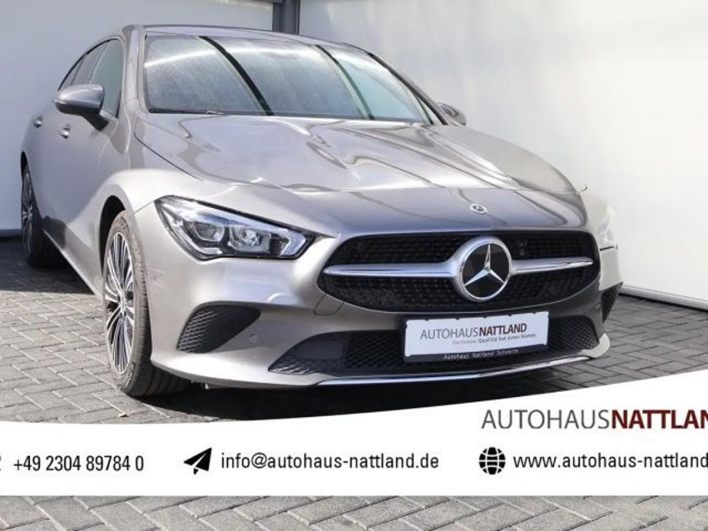 Mercedes-Benz CLA-Klasse 2022 Benzine