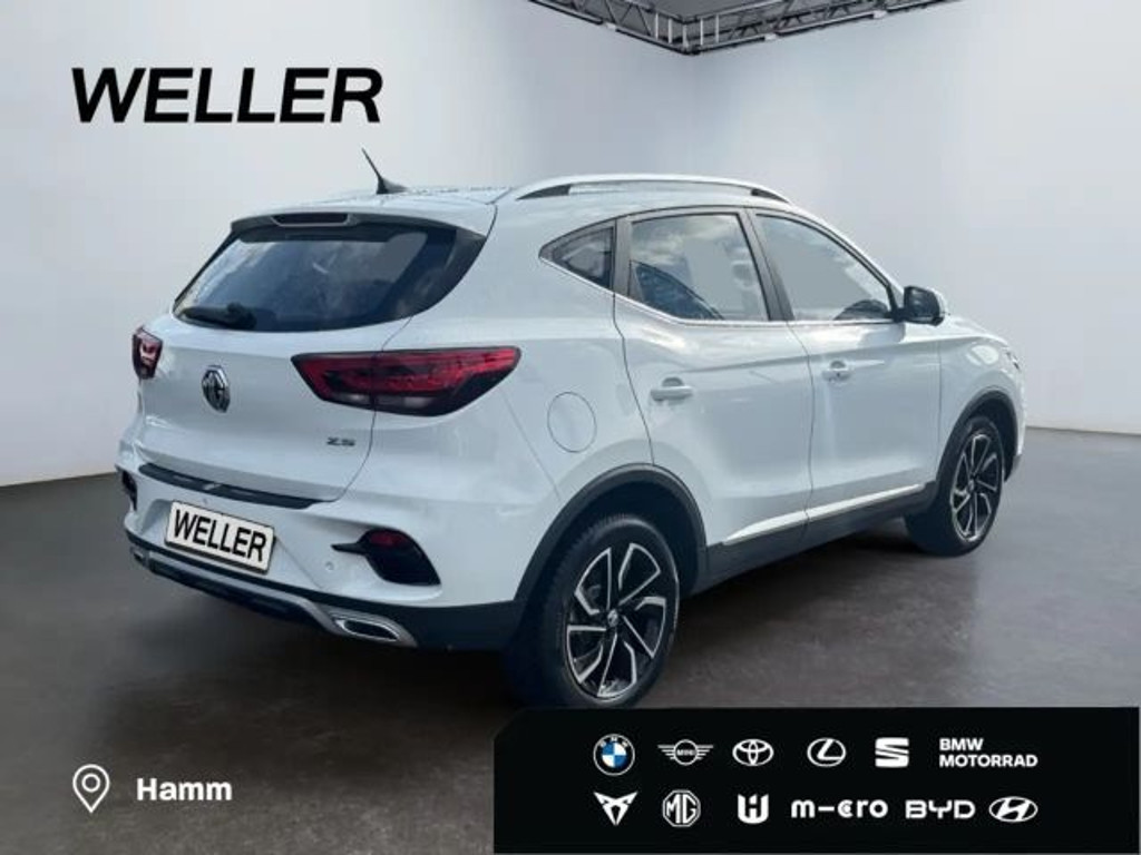 MG ZS