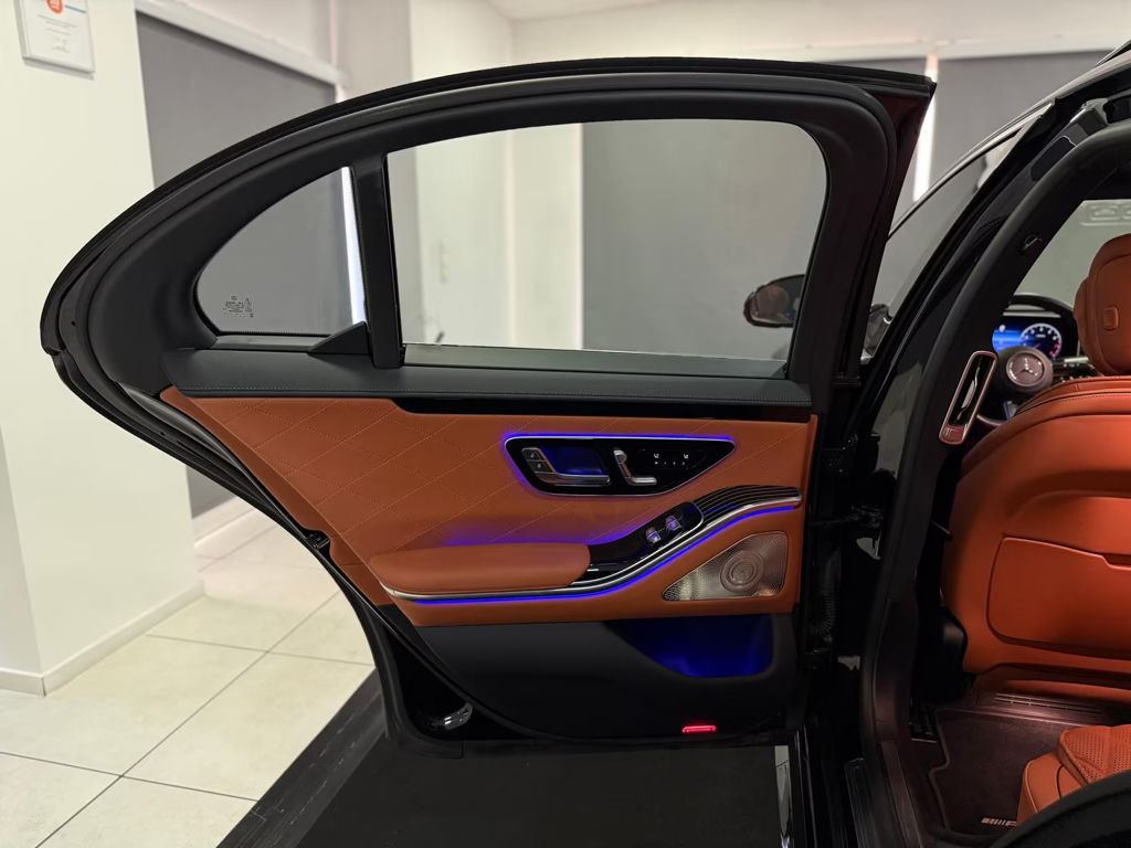 Mercedes-Benz S-Klasse