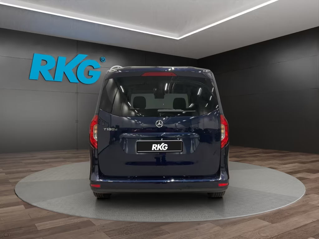 Mercedes-Benz T 180
