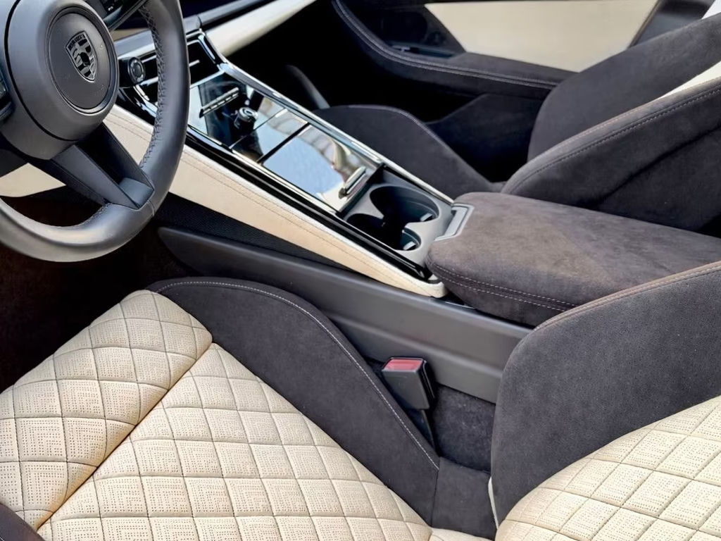 Porsche Panamera 2024 Hybride Benzine