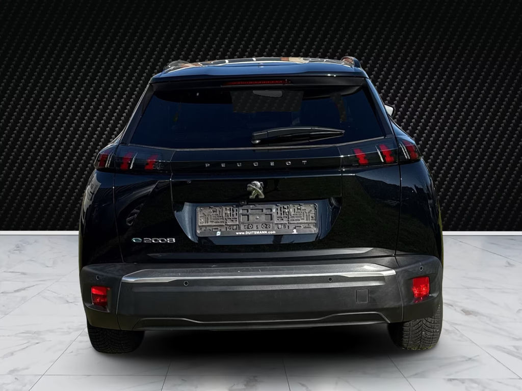 Peugeot e-2008