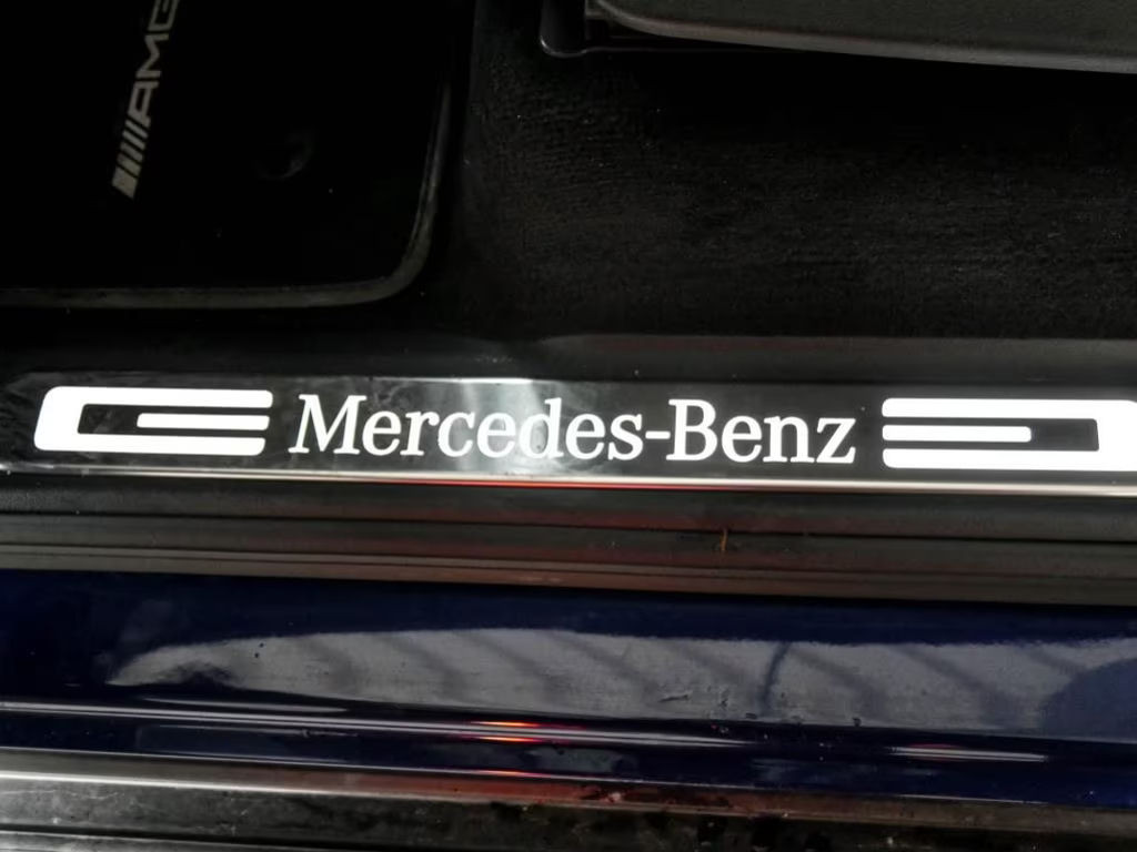 Mercedes-Benz G-Klasse