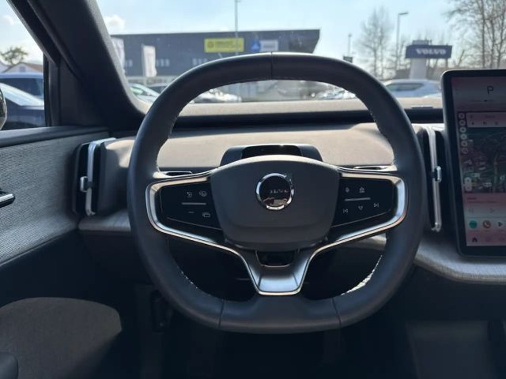 Volvo EX30