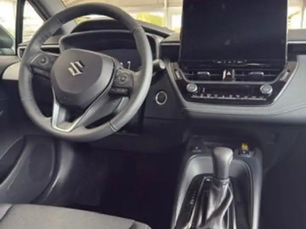 Suzuki Swace