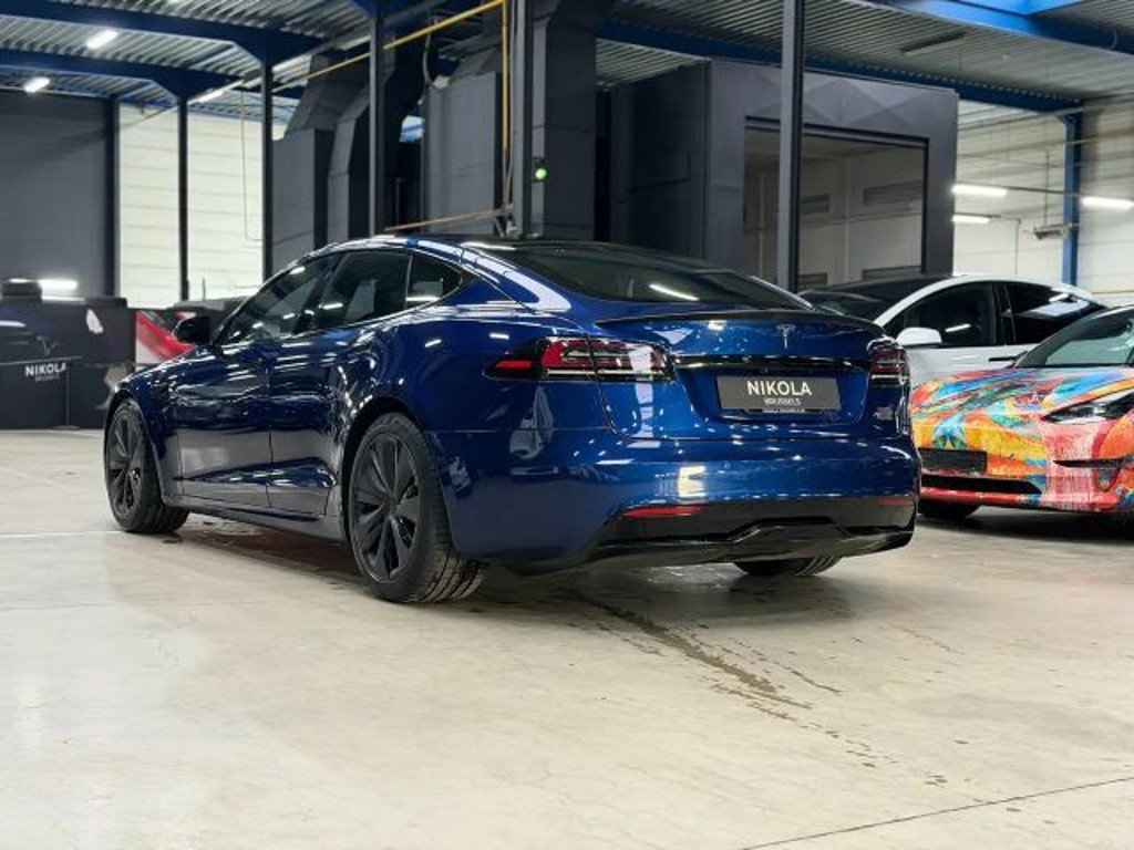 Tesla Model S