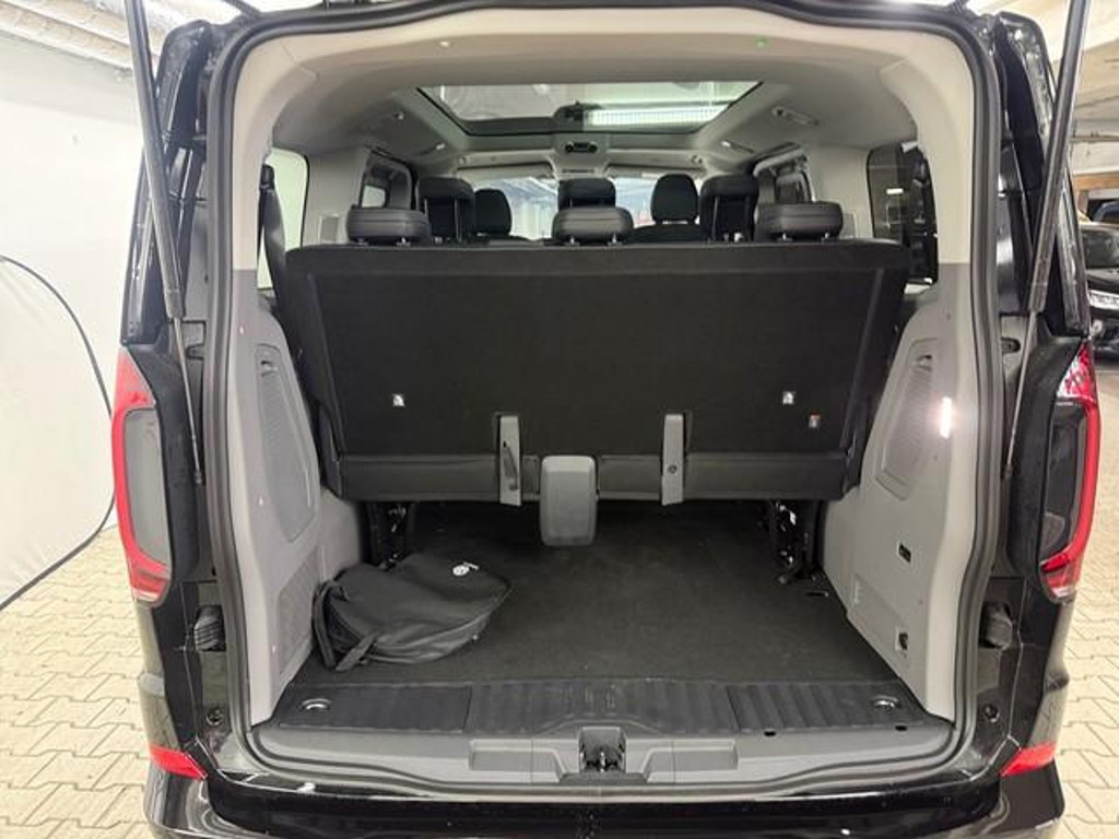 Volkswagen e-Caravelle