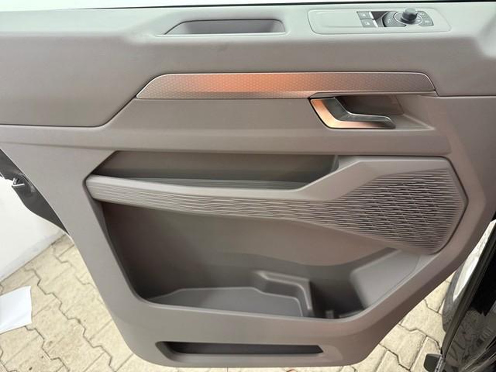 Volkswagen e-Caravelle