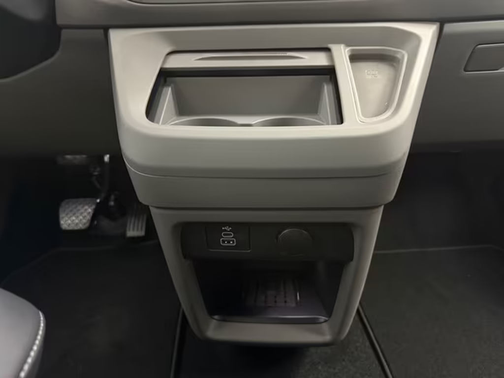 Volkswagen e-Caravelle