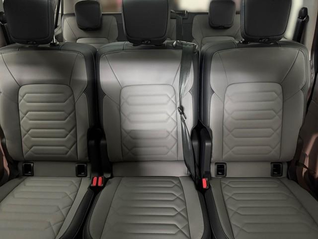 Volkswagen e-Caravelle