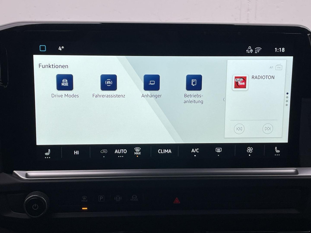 Volkswagen Caravelle