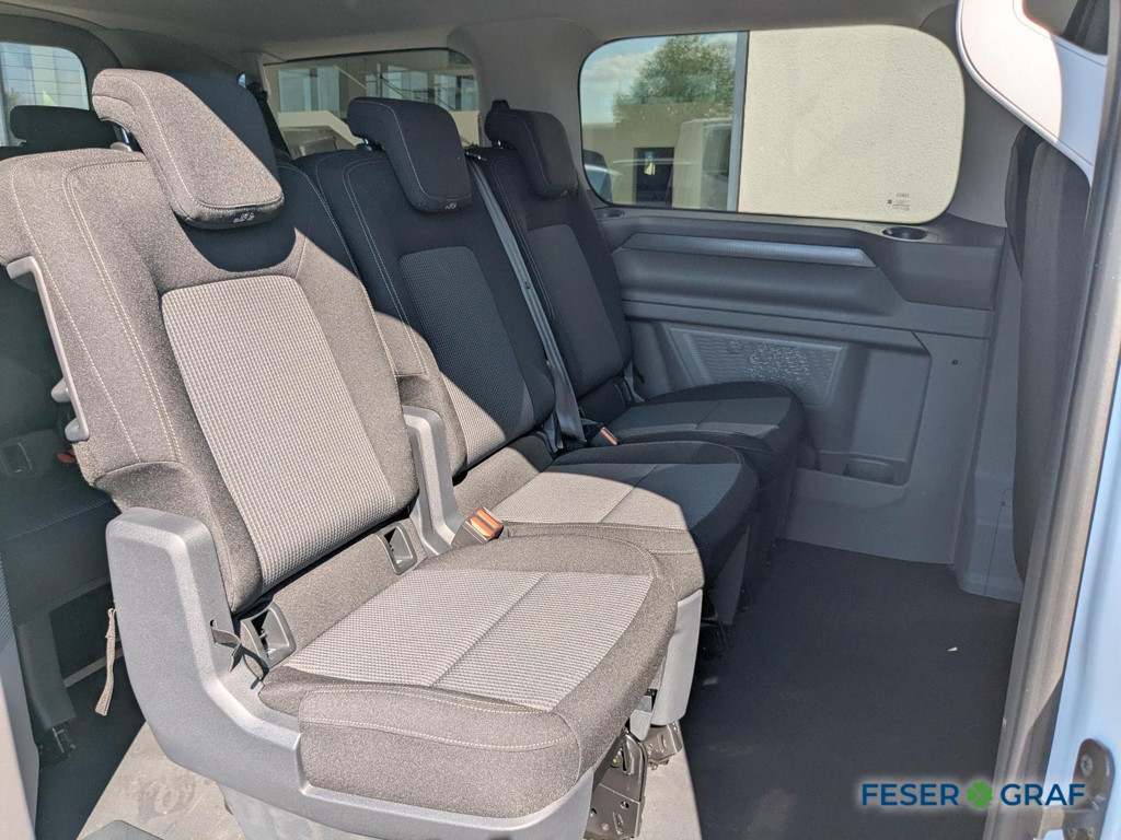 Volkswagen e-Caravelle