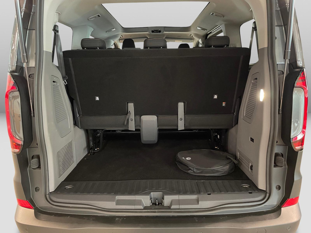 Volkswagen e-Caravelle