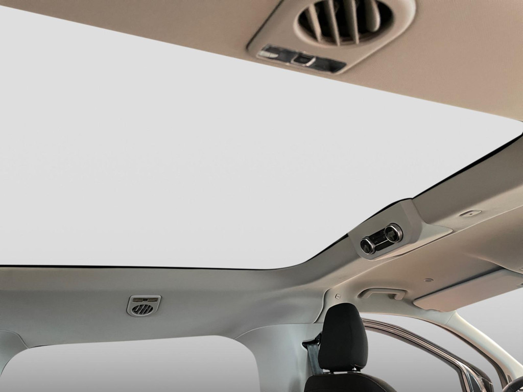 Volkswagen e-Caravelle