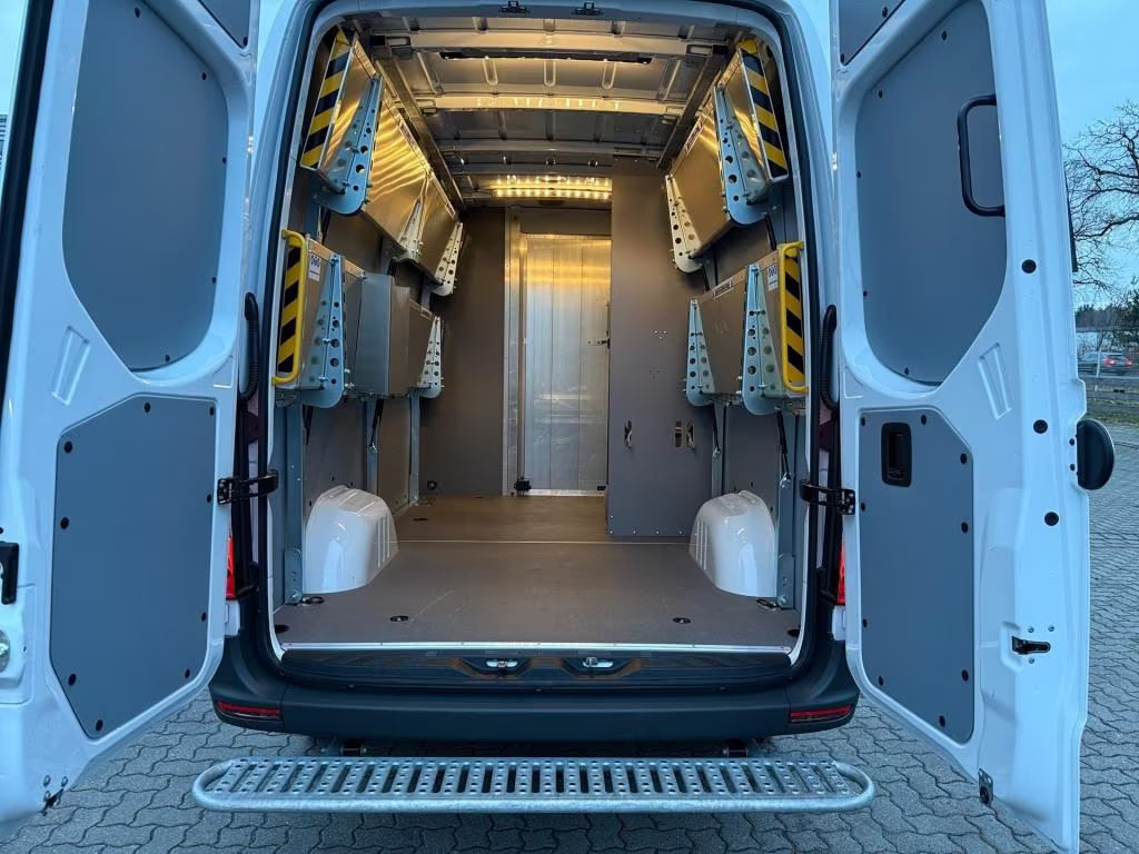 Mercedes-Benz eSprinter