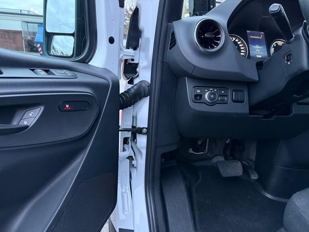 Mercedes-Benz eSprinter