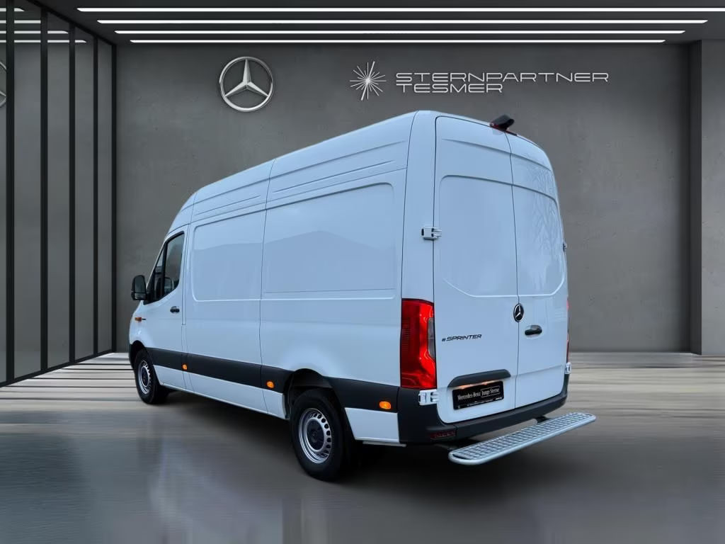 Mercedes-Benz eSprinter