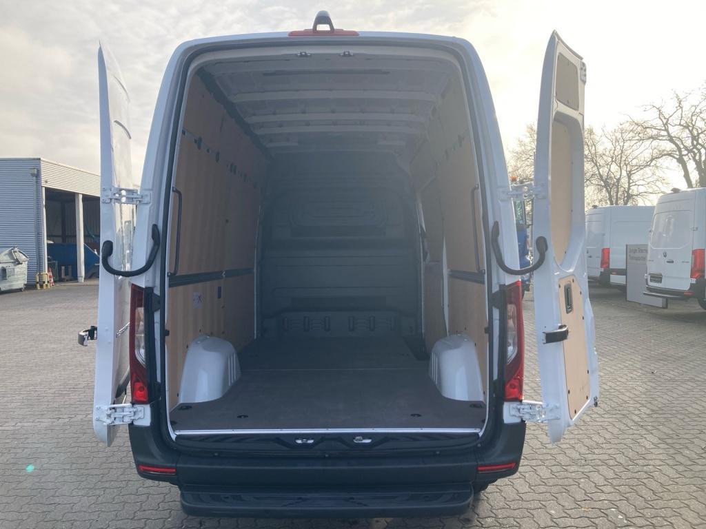 Mercedes-Benz eSprinter
