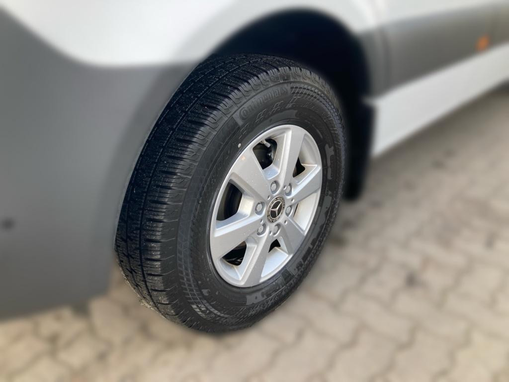 Mercedes-Benz eSprinter