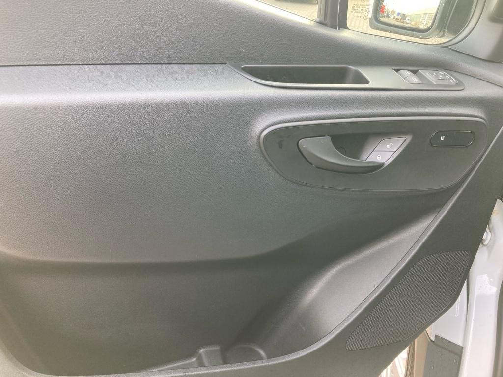 Mercedes-Benz eSprinter