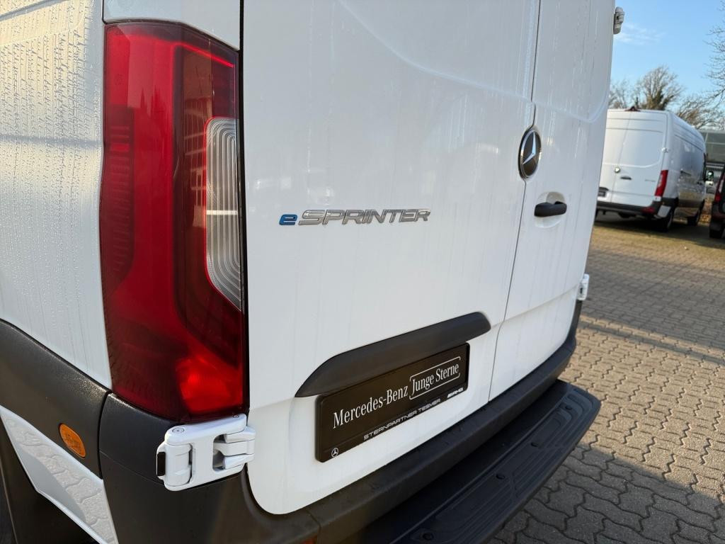 Mercedes-Benz eSprinter