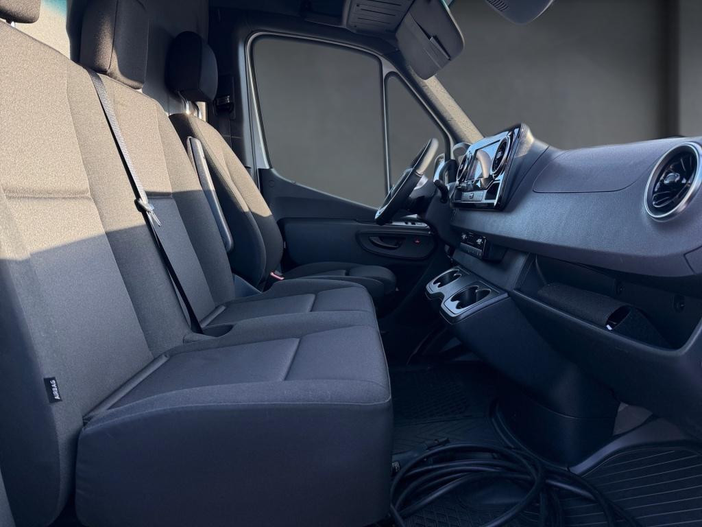 Mercedes-Benz eSprinter