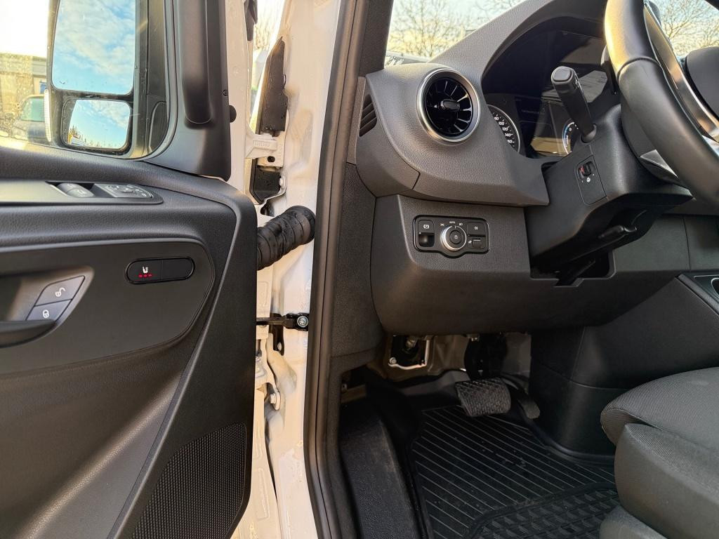 Mercedes-Benz eSprinter